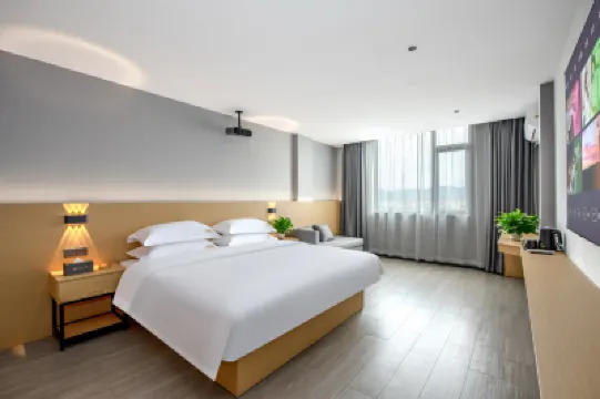 Lefeng Apartment (Guangzhou Conghua Shengang Market) Hotels near Sanbaidong Forest Resort