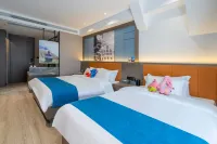 โรงแรมฮอลิเดย์ ไคไหลซี จินถาง (เมืองโคลมาร์ สถานีฮ่วยโข่ว)