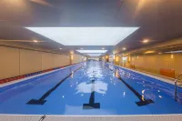 Yuet Orange Pan Entertainment Hotel -GrandrHyattyInternationaloHotelotel - Pools