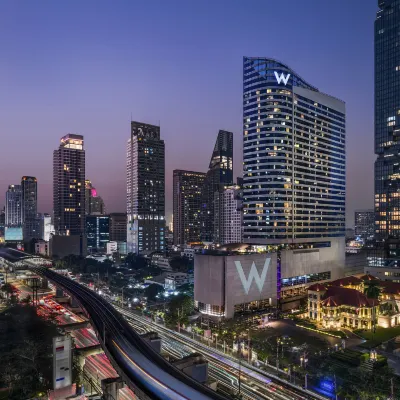 W Bangkok Hotel Отели рядом с достопримечательностью «Небоскреб «МахаНакхон»»
