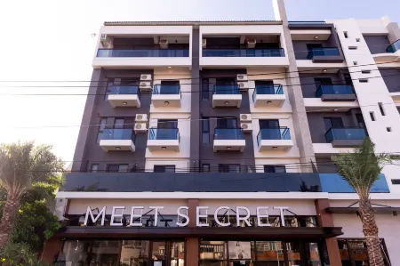 MEET SECRET B&B Отели в г. Пиндун