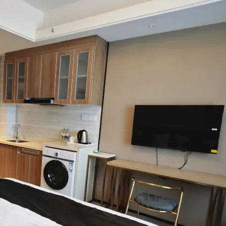 Maverley Inernational Apartment