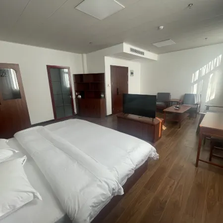 Hangu Pass Laozi Cultural Wellness Resort