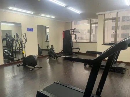 OIAINOL Light Luxury Smart Selection Hotel (Liupanshui High speed Railway Station Branch) Отели рядом с достопримечательностью «Bijiashan Park»