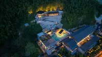 Yuezhi Yunshen Resort Hotel