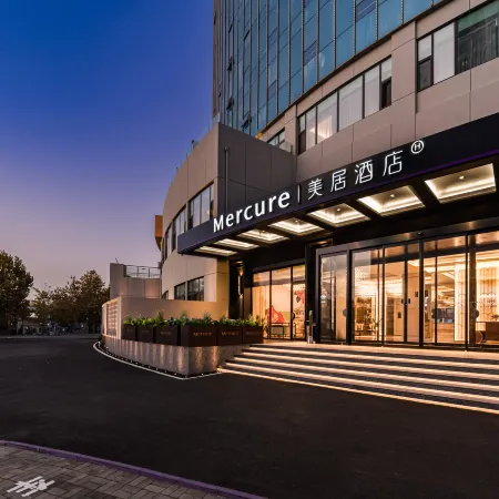 Mercure Qingdao Zhanqiao Seaview Hotel