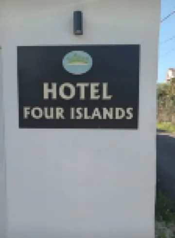 Hotel Four Islands