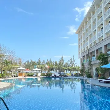 Muong Thanh Holiday Hoi An Hotel Hotels near Cua Dai