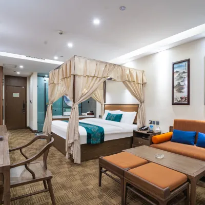 Bailu Hidden Holiday Hotel Hotel berhampiran Stage