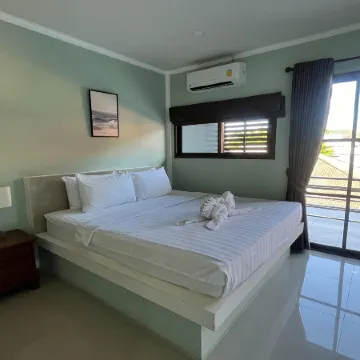 J & Ariya Hotel Near Samui Airport and Koh Phangan Pier