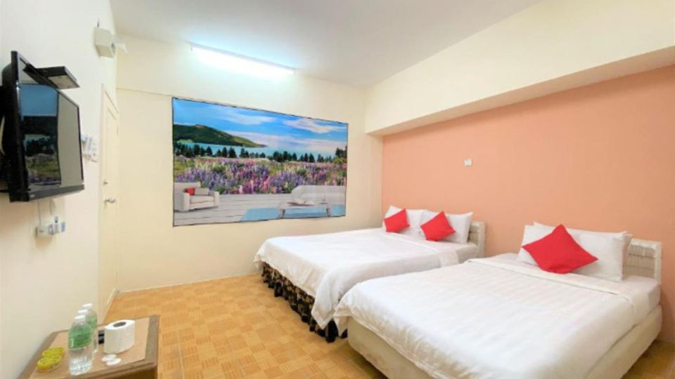 B-Hotel