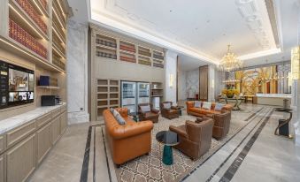 Vienna International Hotel (Chengdu Panda Base Beihu Park Branch)