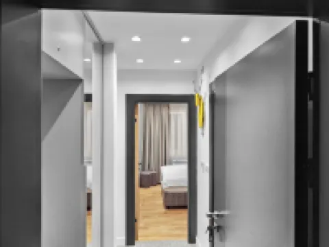 Modern Harmony -Your Luxury Retreat