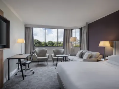 Delta Hotels Bristol City Centre Hotels near Tesco Express