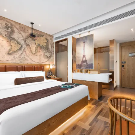 Amber hotel