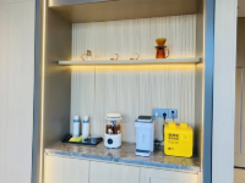 Home Hotel Neo (Tai'an High-Speed Railway Entrance Waiting Hall) 泰安のホテル