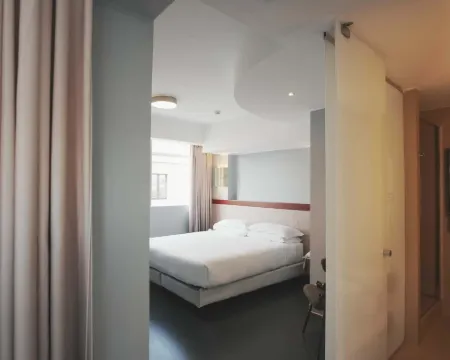 โมเดอร์โน โฮเทล โรม่า โรงแรมในโรม