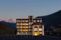 Ozz·nice5·Time Absolution Resort Hotel (Kangding Xinduqiao Branch)