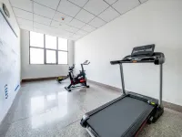 藝龍海雅飯店（西京醫院通化門地鐵站店） 长乐公园附近的飯店