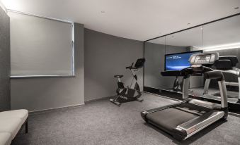 Nanjing Gulou Zhongfu Road Subway Station Light Residence Hotel