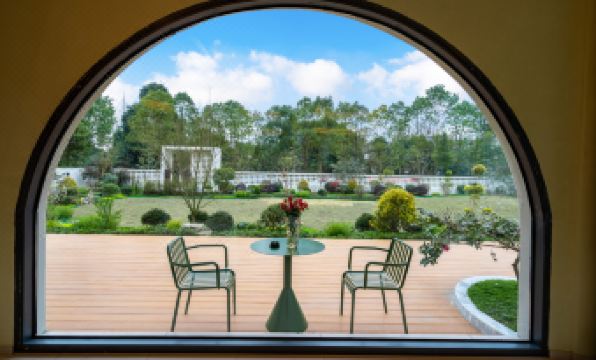 Qingchengshan Huajun Holiday Villa (Qianshan High-speed Railway Station)