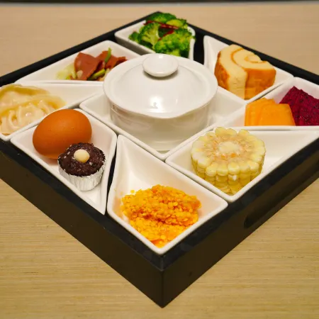 Hotel Fanjin (Zhengzhou Ruyi Lake CBD Convention Center)