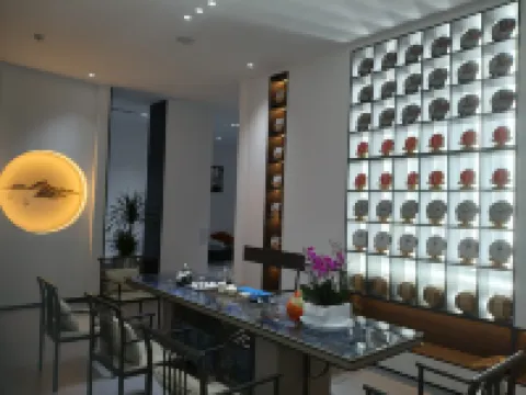 Chating · Zhinanfeng Banshan Garden Smart Homestay (Pu'er High-Speed Railway Station)