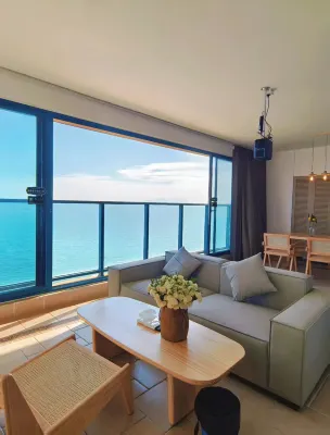 Moon Harbor Hotel(Vanke Double Moon Bay) Отели рядом с достопримечательностью «Старый город Пинхай»