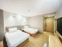 Home Inn Huayi Hotel(Hengyang City,Yanfeng District,Homestay Culture Square Store