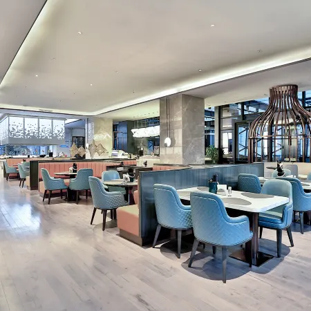 Global Hotel