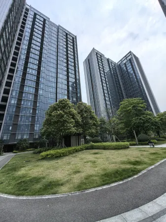 lanou apartment