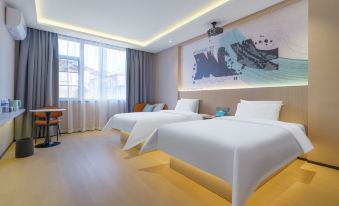 MAXACCOM Future Hotel