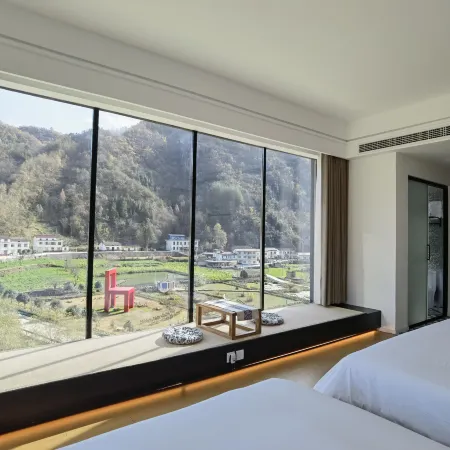Qingshan Seeker Window