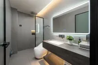 Puding Shiyue Hotel