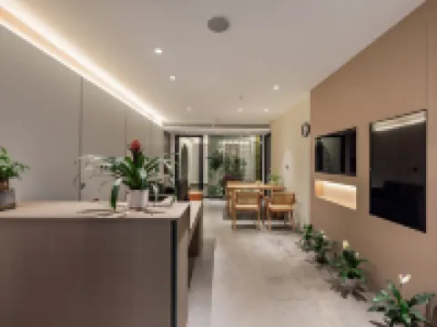 Zhenshui Courtyard · 180° River-View · Designer's Aesthetic | Panoramic Resort Guesthouse (Xitang) Hotels in Jiashan