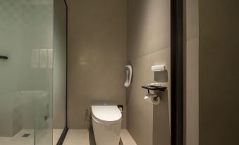 Zenyard Courtyard Accommodation (Zhonglou Subway Station, Huimin Street, Xi'an)