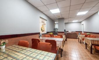 Homeinn Hotel (Nanning Theatre Subway Station Chaoyang Pedestrian Street)