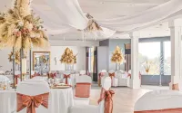 Ramada by Wyndham Jordan/Beacon Harbourside Resort Hotels in Niagara Regional Municipality