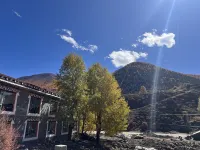 Kangding Guanyun Chinese Inn Hotels in Leng Ga Cuo/ Zi Mei Ya Kou