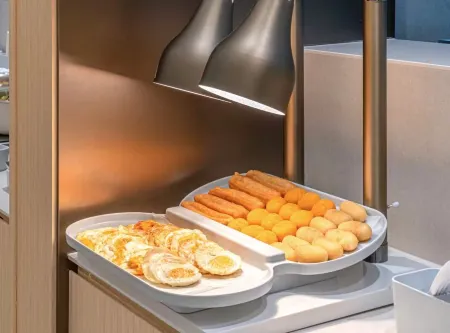 Ji Hotel (Guiyang Xiaohe Xiangjiang Road) Отели рядом с достопримечательностью «Guizhou Aviation Vocational and Technical College»