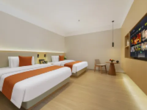 Taoli Liushu Hotel Hotels in Gongliu