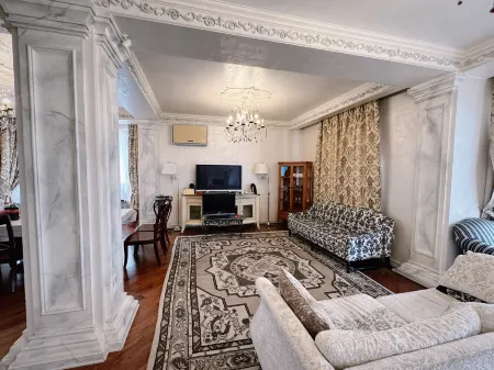 Mountain Hut Отели в г. Бескайнар