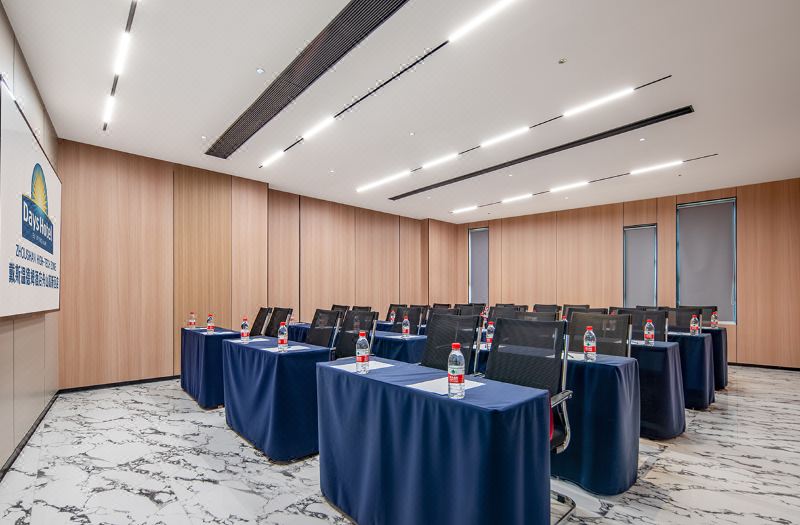 Days Inn Wyndham Zhoushan (Xinma Avenue Branch) photo 5