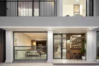 Floral Hotel·Dongtou Banxia villa (Wenzhou Jiucai Ao Beach Branch) Hotell i Dongtou