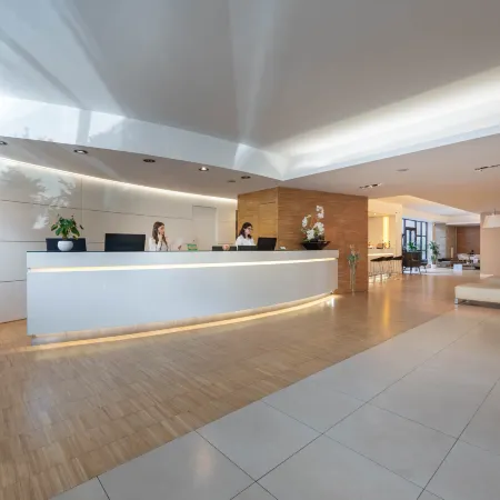IH Hotels Milano Watt 13 Отели рядом с достопримечательностью «Фамагоста»
