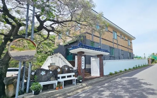 NeorangNarang Guesthouse