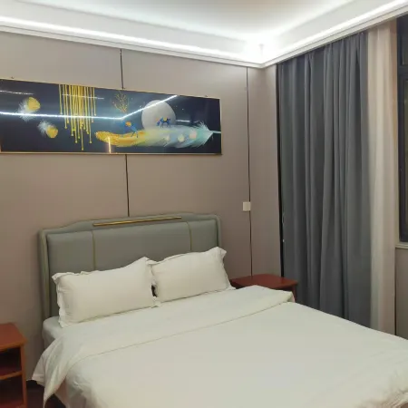 Paradise Hotel