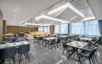 Yougu Hotel (Baoding Red Star Macalline)