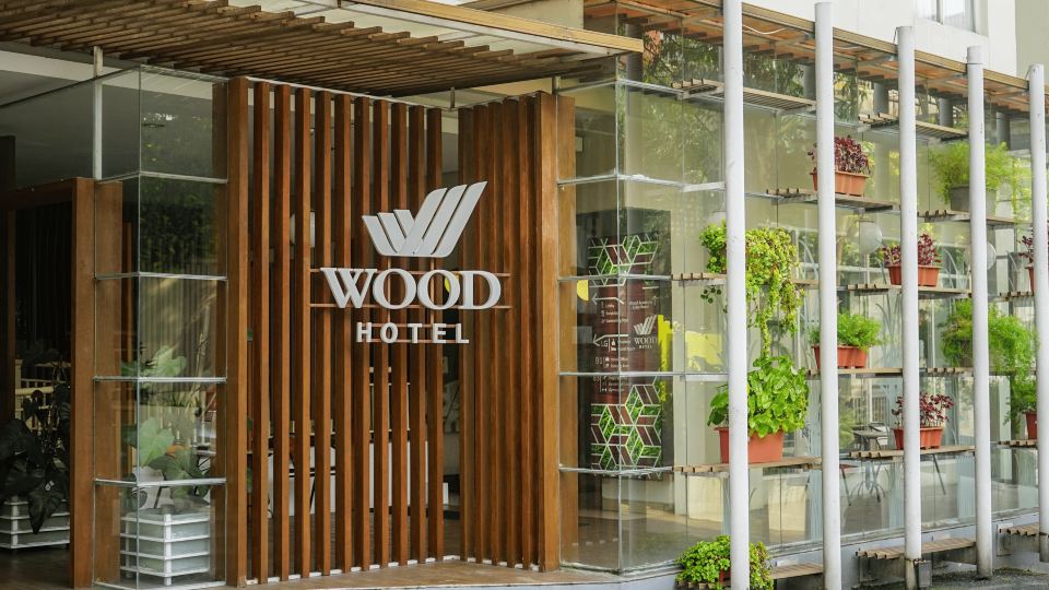 Wood Hotel