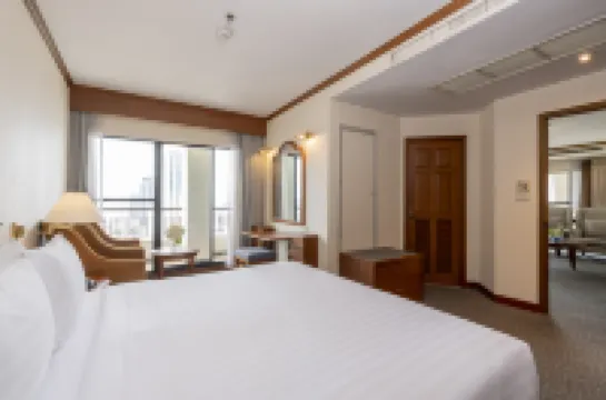 جراند دياموند سويت Hotels near سي لايف بانكوك أوشن وورلد